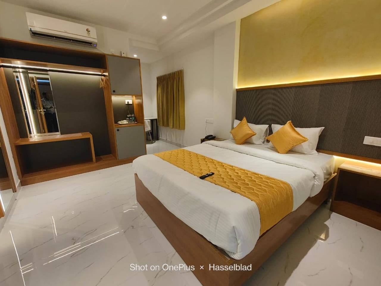 Hotel La Premier Hajdarabad Zewnętrze zdjęcie