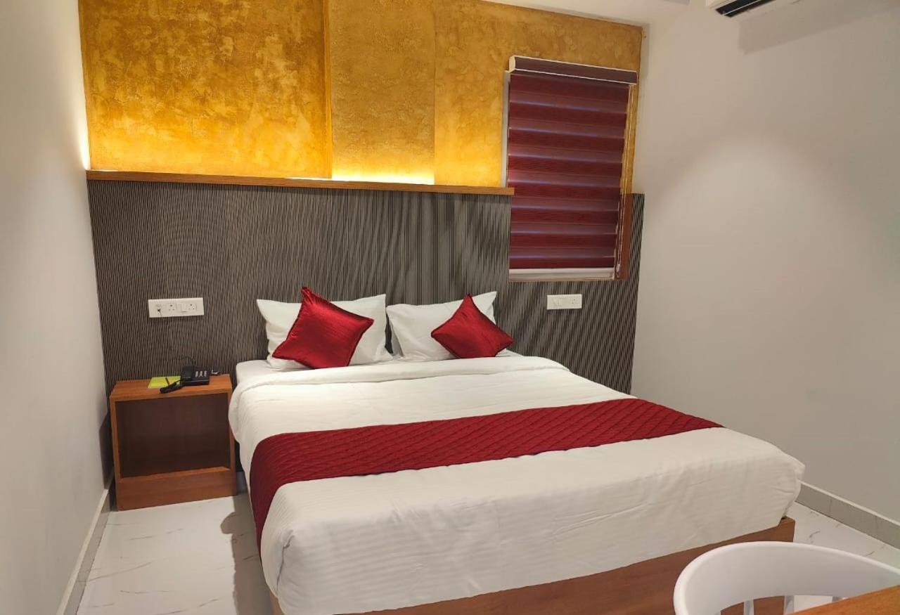 Hotel La Premier Hajdarabad Zewnętrze zdjęcie