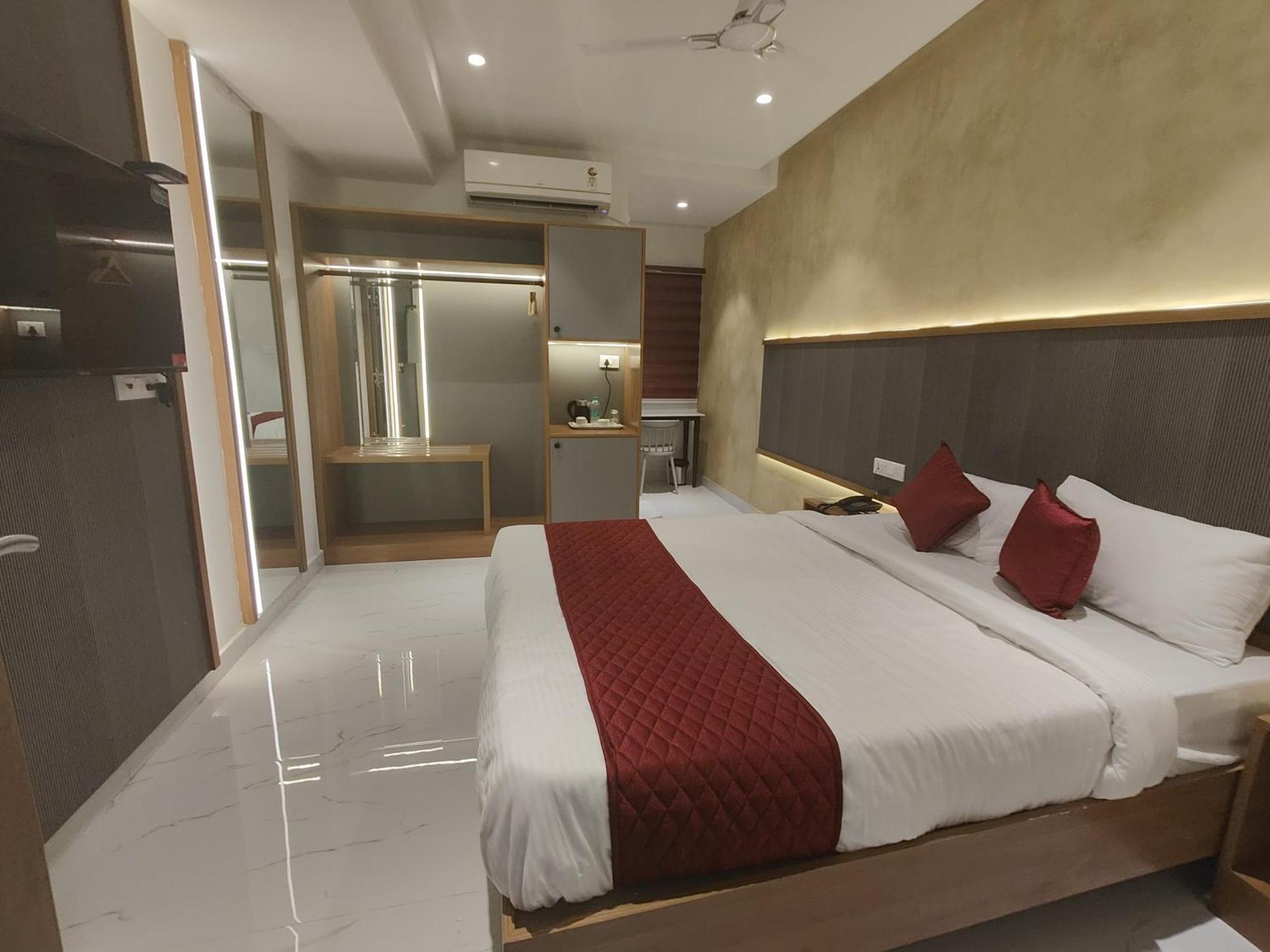 Hotel La Premier Hajdarabad Zewnętrze zdjęcie